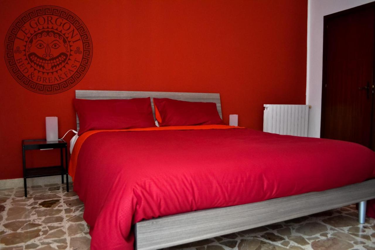 Le Gorgoni B&B Syracuse Bagian luar foto