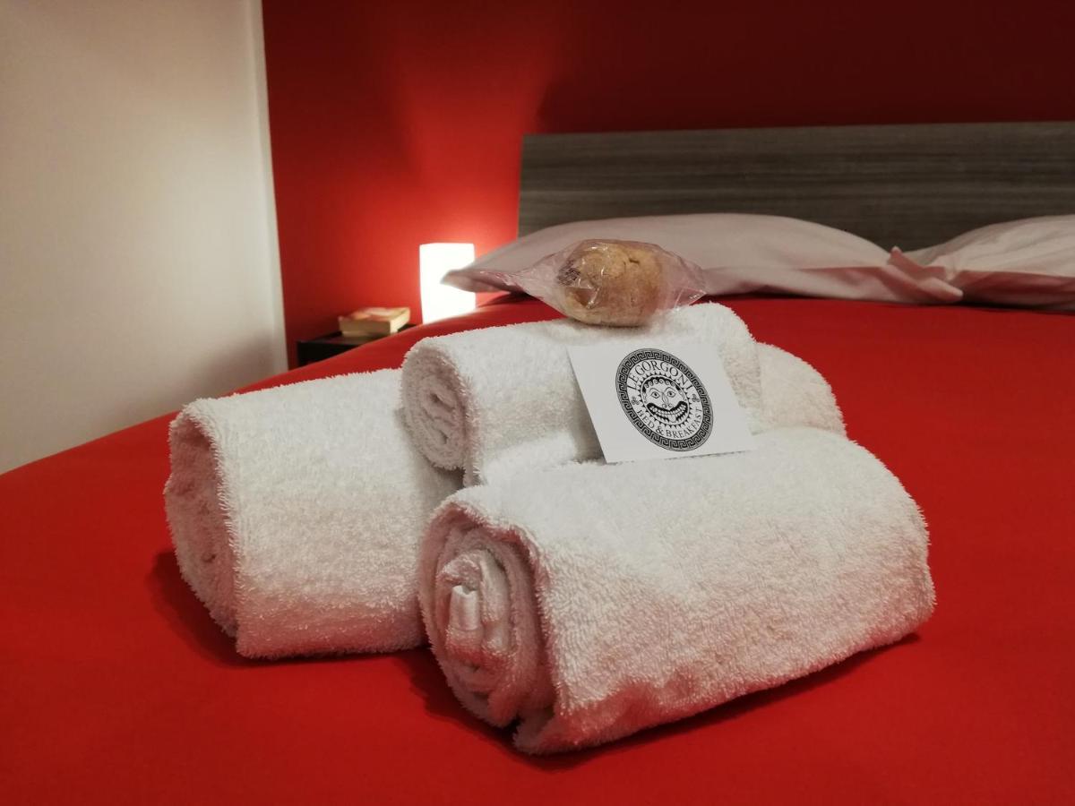 Le Gorgoni B&B Syracuse Bagian luar foto