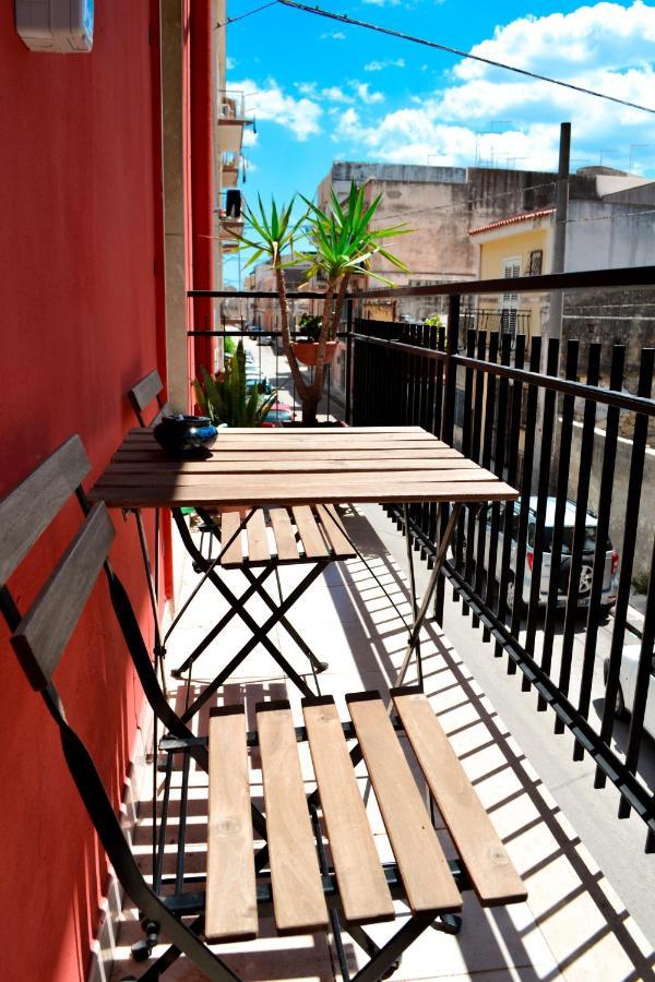 Le Gorgoni B&B Syracuse Bagian luar foto
